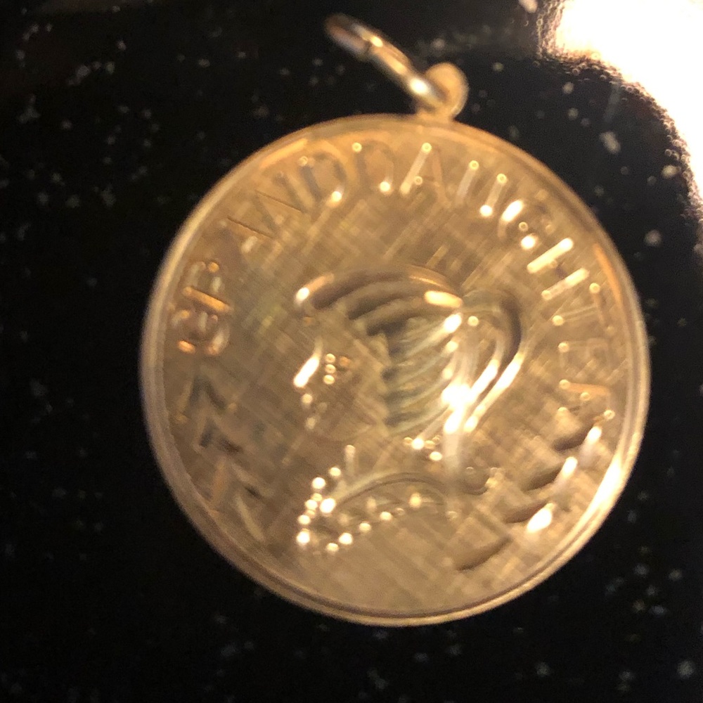 Monogram Grandmother gold slider